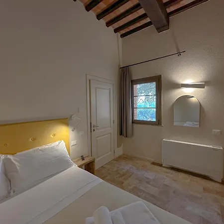 Tenuta I 4 Venti Farm stay Collesalvetti